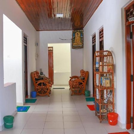 Guesthouse Kind And Love Hikkaduwa Esterno foto