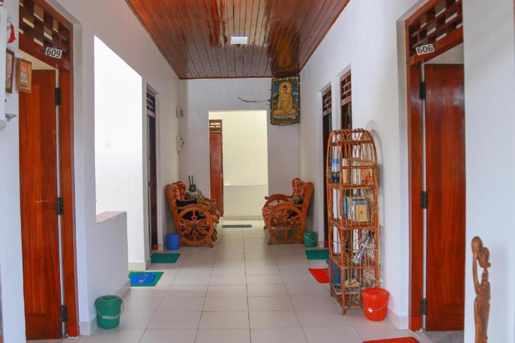 Guesthouse Kind And Love Hikkaduwa Esterno foto