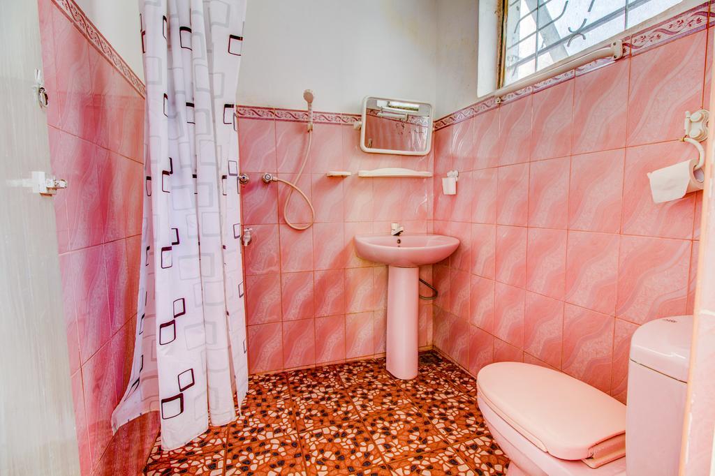Guesthouse Kind And Love Hikkaduwa Esterno foto